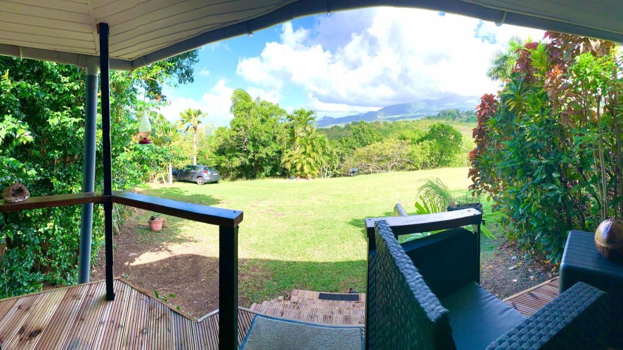 Lodge Colibris: Panoramic Sea and Mountain Views near Caribbean Beach Le Carbet Exterior photo