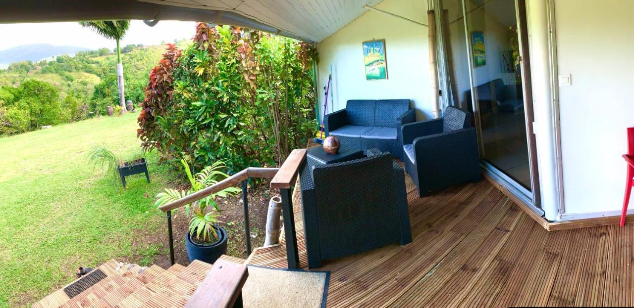Lodge Colibris: Panoramic Sea and Mountain Views near Caribbean Beach Le Carbet Exterior photo